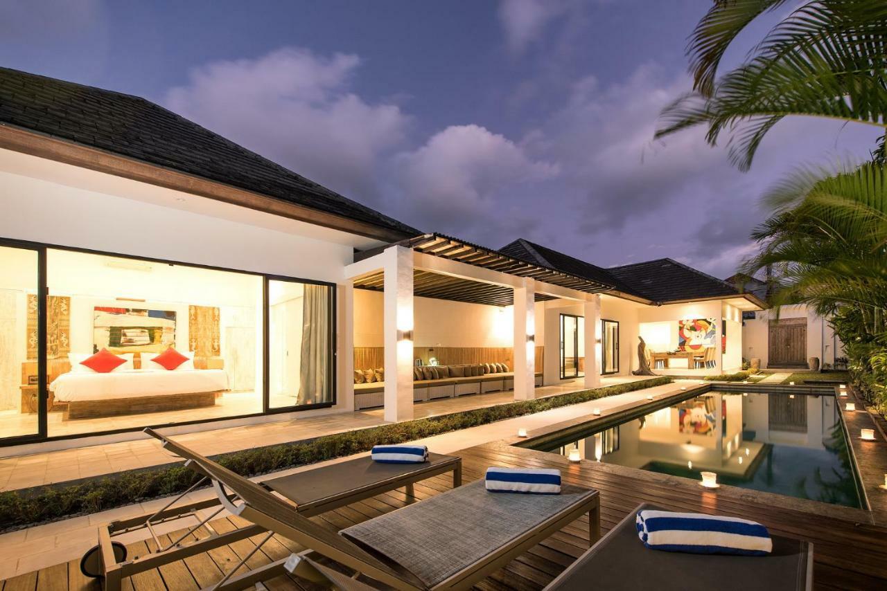 Villa Angel Seminyak Buitenkant foto